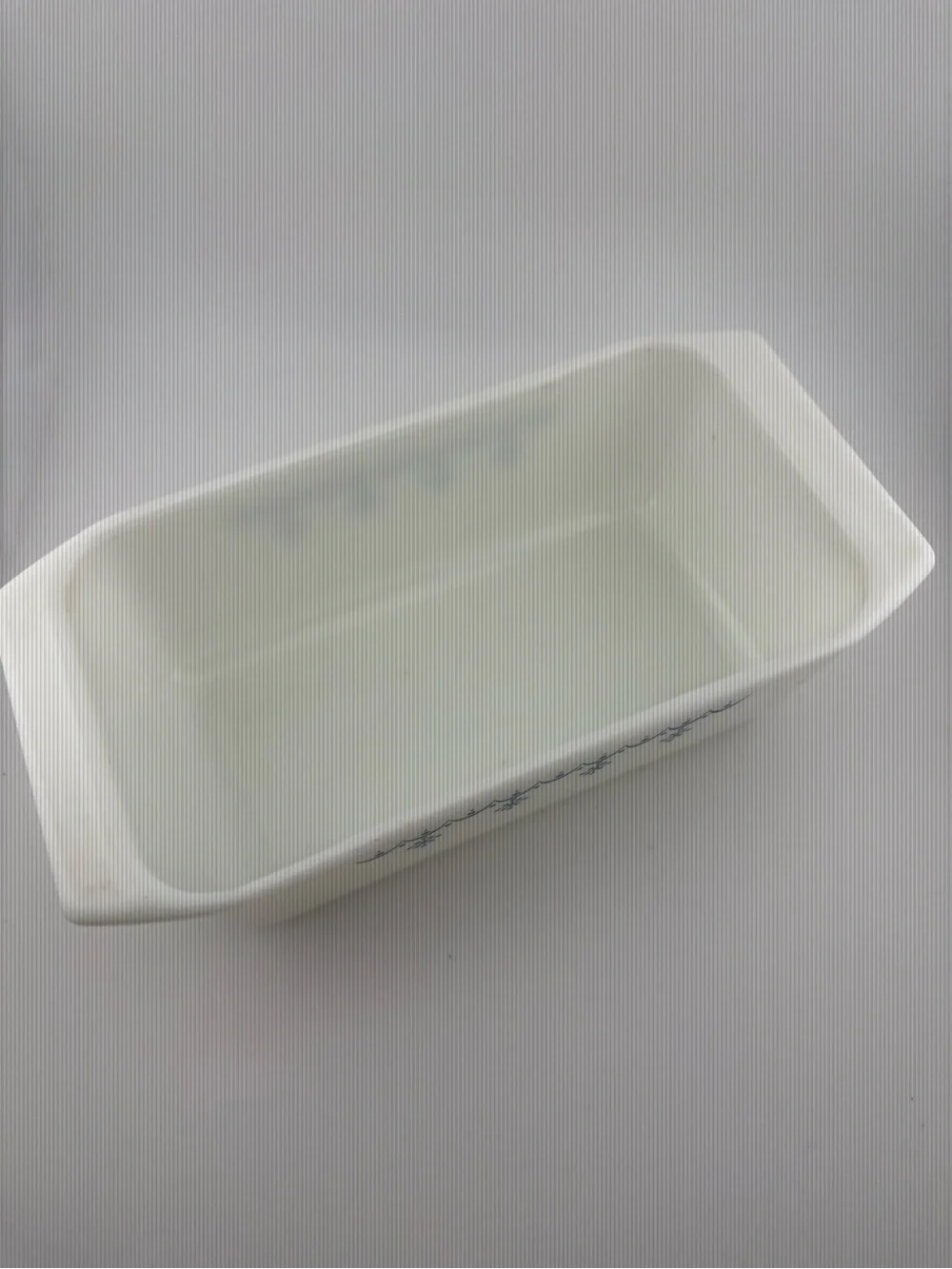 Pyrex 913 Snowflake Garland Loaf Pan 8.5x4.5x2.5